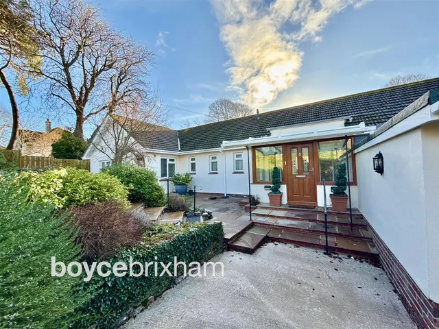 Greenway Road, Galmpton, photo 1