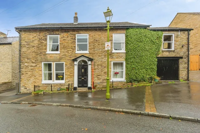 Church Brow, Mottram, Hyde, Greater Manchester, SK14, photo 1
