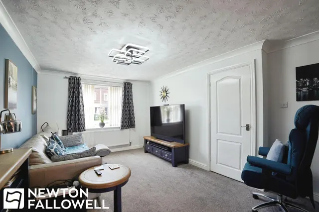 Eden Court, Retford, DN22, photo 2