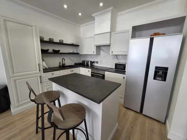 Voyager House, Poole, BH15, photo 2