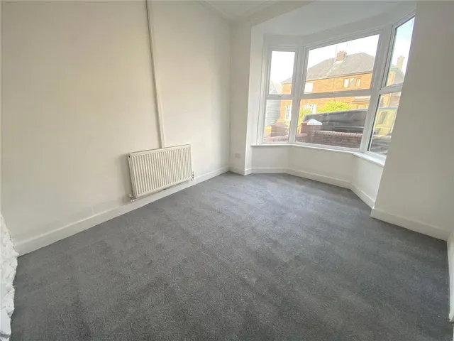 Causeway Street, Kidwelly, SA17, photo 2