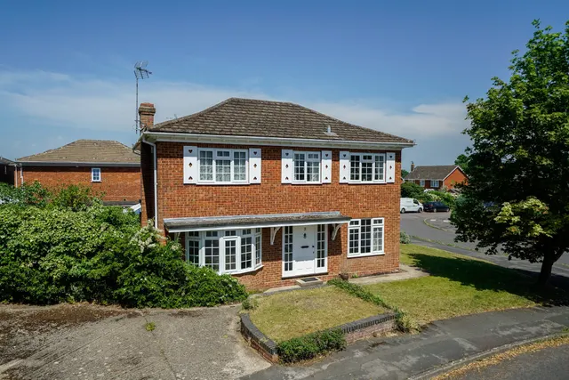 The Spiert, Stone, Aylesbury, photo 1