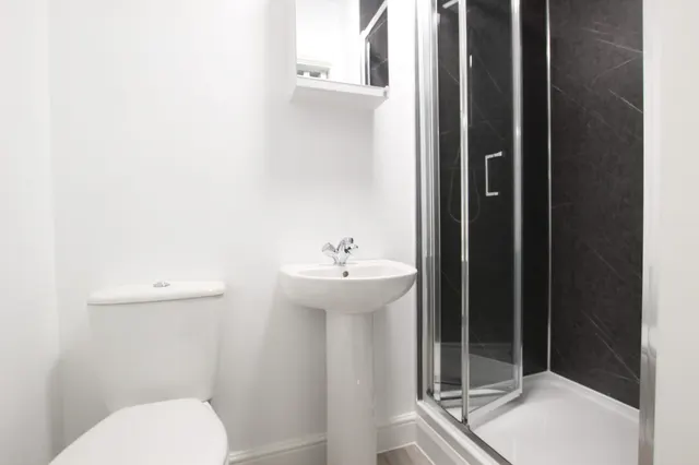 Belgrave Road, Gloucester, GL1, photo 2