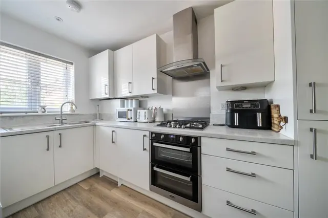Thompson Road, Arlesey, SG15, photo 2