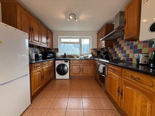 Norton Road, WR5, photo 2