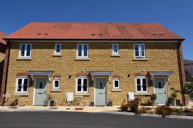 Cannings Close, Broughton Gifford, SN12, photo 1