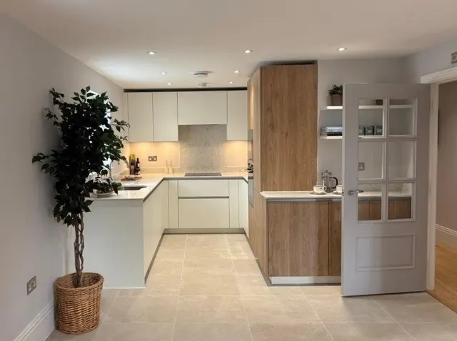 Photo 2 — Hermitage Place, Bath Road, Taplow, Maidenhead