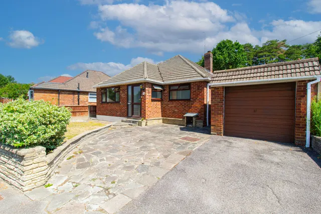 Andrews Close, Church Crookham, Fleet, GU52 6HF, photo 1