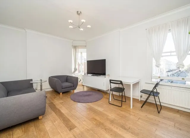 Photo 2 — North End Road, West Kensington, W14