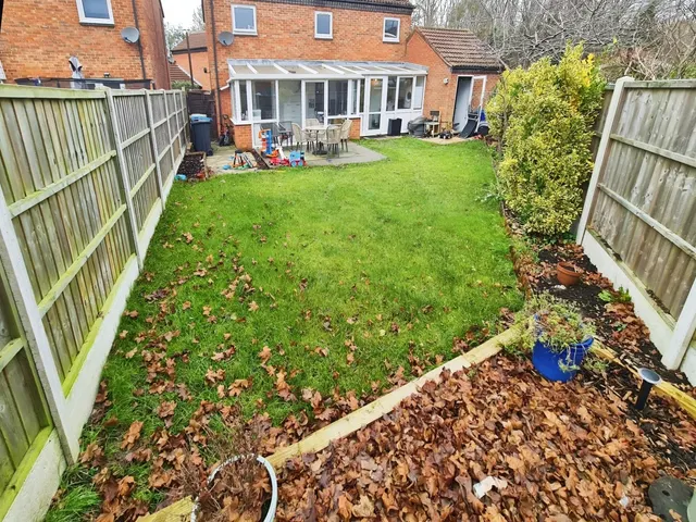 Smeaton Close, Milton Keynes, MK14, photo 3