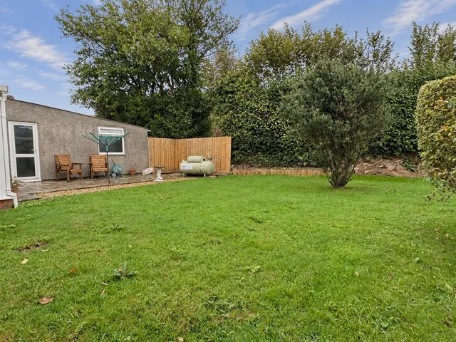 Trevarno Close, Trewoon, photo 3
