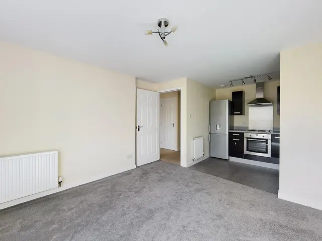 Waterfront Park, Granton, EH5, photo 3