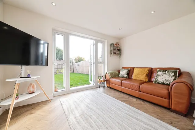 Hazelnut Drive, Beverley, HU17, photo 3
