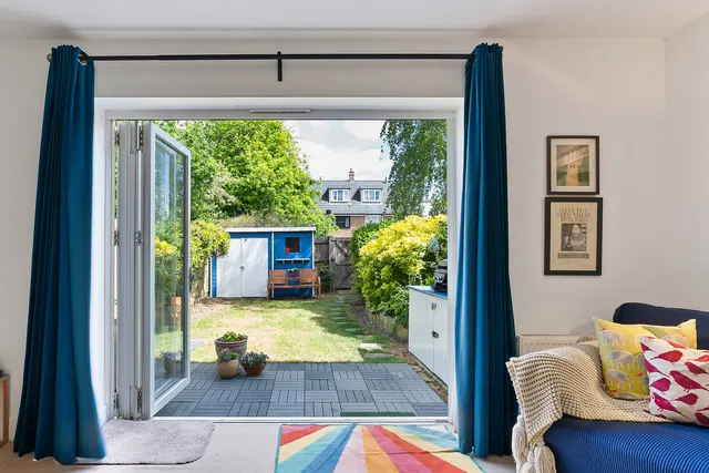 Ambleside Avenue, Walton-on-thames, KT12, photo 1
