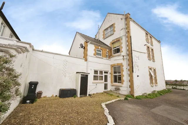 Greyfriars House Porthcawl, CF36, photo 1