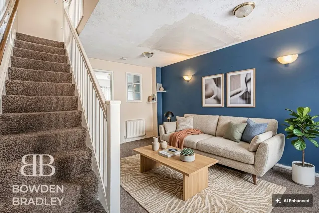Torbitt Way, Newbury Park, IG2, photo 3