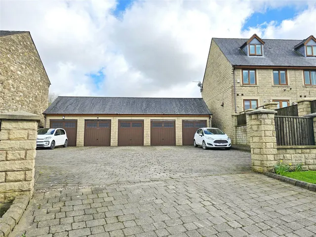 Burnley Rd, Edenfield, BL0, photo 2