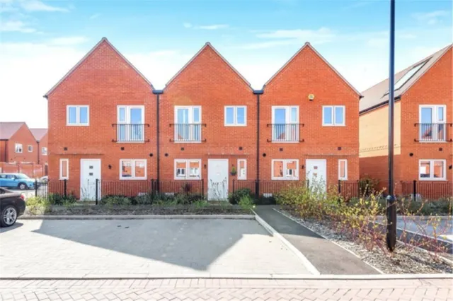 Lansdell Road, Barton Farm, Winchester, photo 1