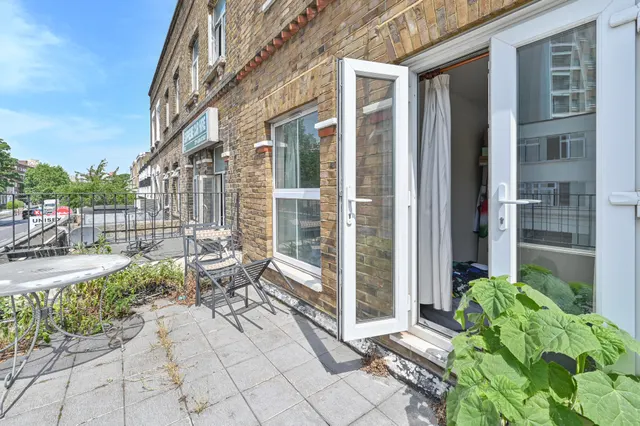 65a Stockwell Road, London, photo 1