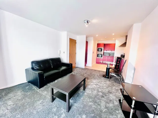 Jefferson Place, City Centre, M4, photo 1