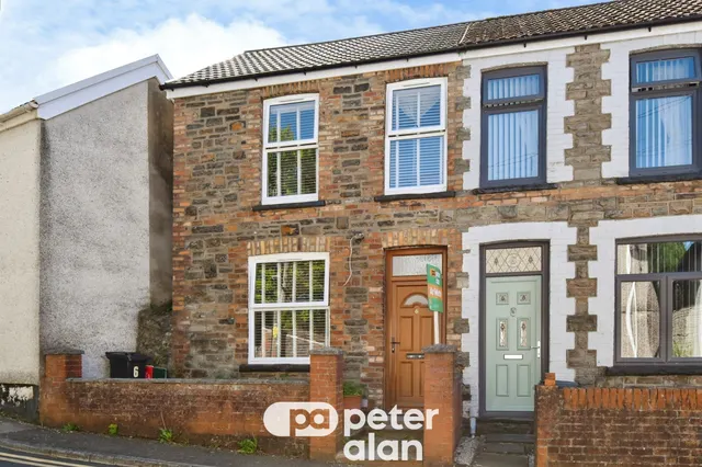 Tyntaldwyn Road, Merthyr Tydfil, CF48, photo 1