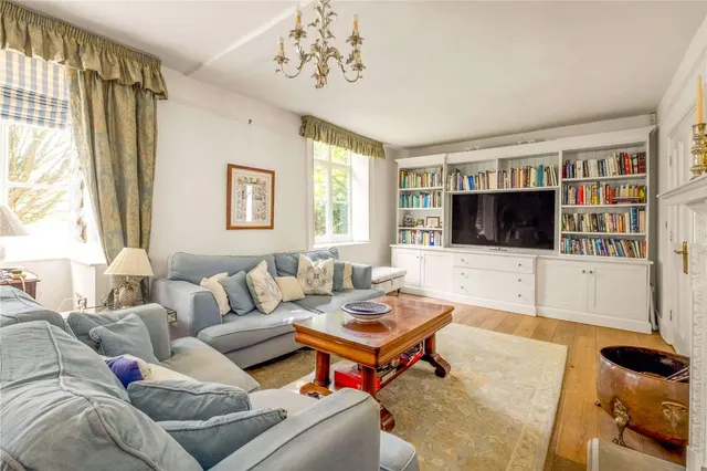 Photo 2 — Hildenborough Road, Leigh, Tonbridge, Kent, TN11 8RE