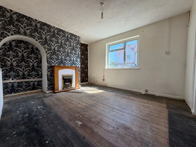 Albert Road, Evesham, WR11, photo 2