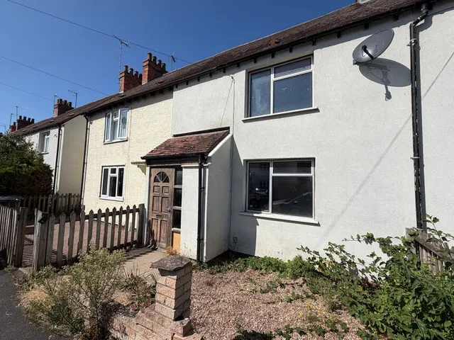 Albert Road, Evesham, WR11, photo 1