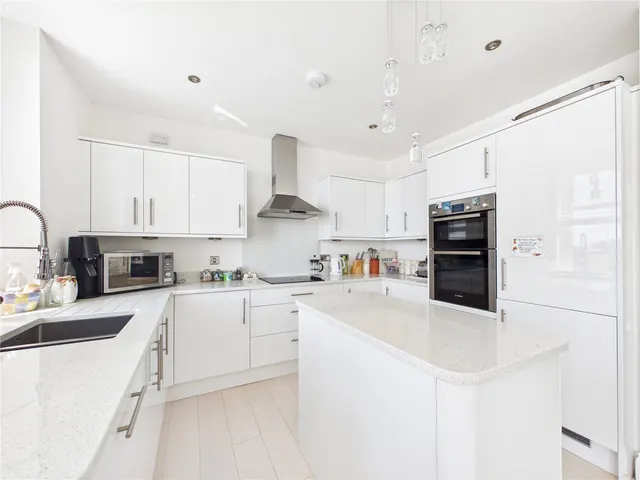 Chevalier Road, Felixstowe, IP11, photo 2