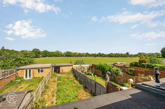 Photo 2 — Brookbank Avenue, London, W7 3DW