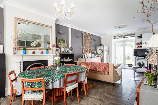 Dorville Crescent, London, W6, photo 2
