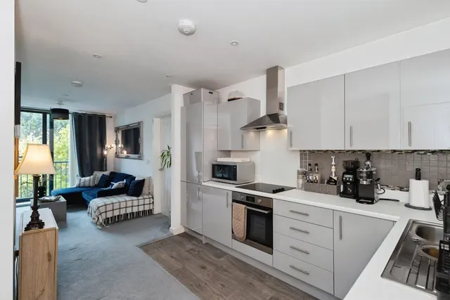 Princess Road, Manchester, M14, photo 2