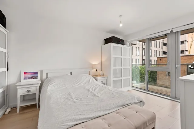 Chatfield Road, Battersea, SW11, photo 3