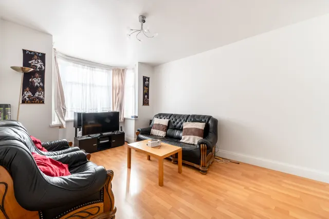 Photo 2 — 50 Cecil Avenue, Wembley