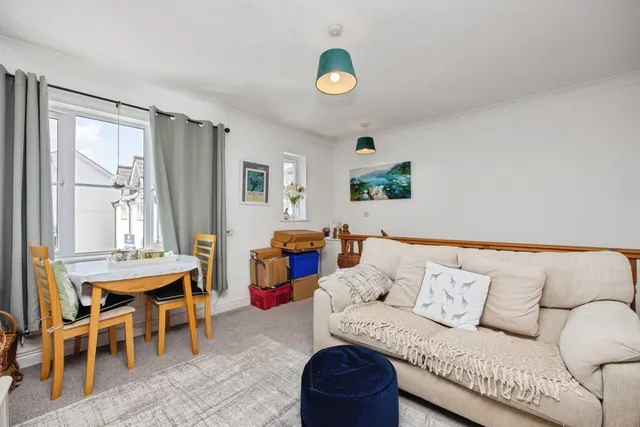 Mullion Close, St. Austell, PL25, photo 3