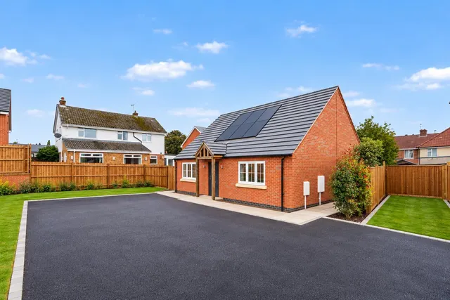 Nursery Drive, Carlton, NG4, photo 2