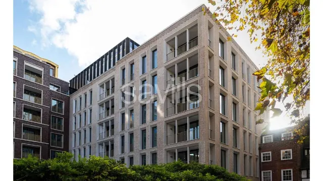 Barts Square, 50 Little Britain, London EC1A 7BR, photo 1