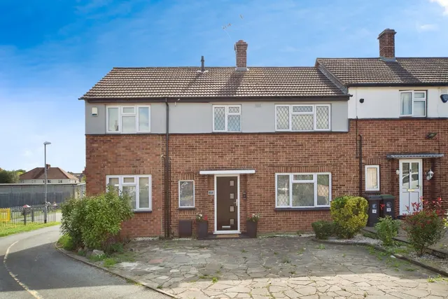 Poplar Shaw, WALTHAM ABBEY, Essex, EN9, photo 1
