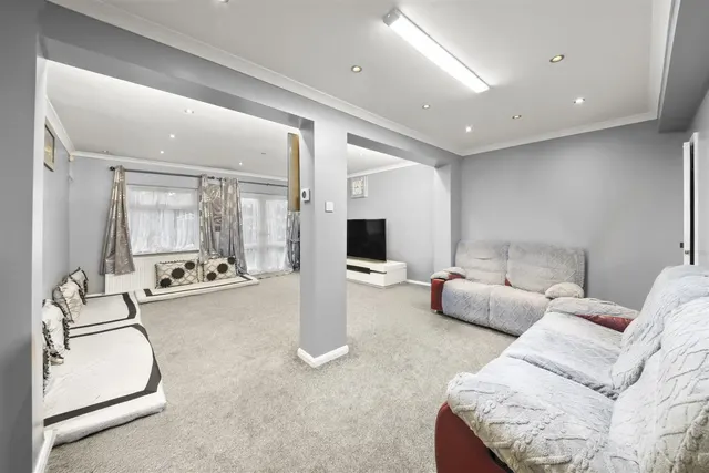 Rutland Road, Hayes, photo 2