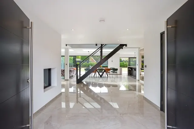 The Fairways Leamington Spa CV32, photo 1