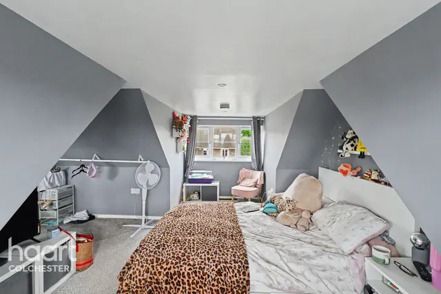 Sandmartin Crescent, Colchester, CO3, photo 3