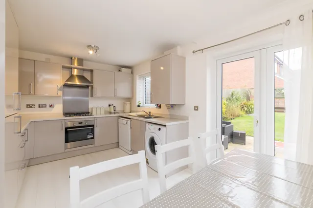 Foxtail Meadow, Standish, WN6, photo 2