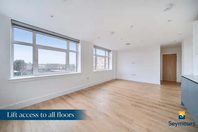 Pyrcroft Road, Chertsey, KT16, photo 3