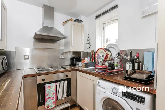 Armoury Road, Deptford, SE8, photo 3