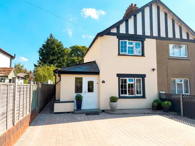 Vale Road, Camberley, GU15, photo 1