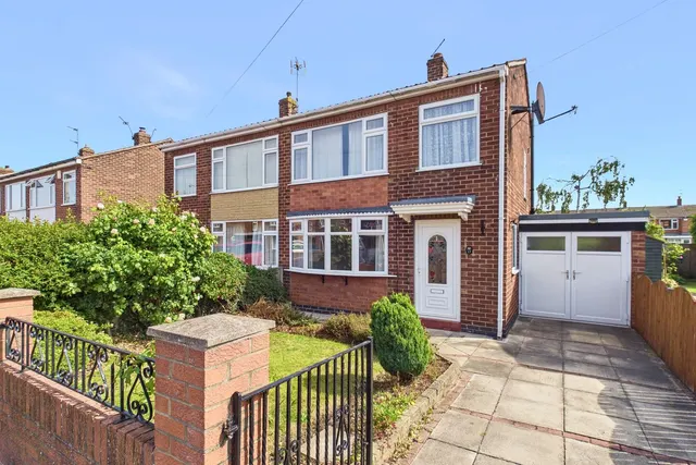 Elm Grove, York, YO31, photo 1