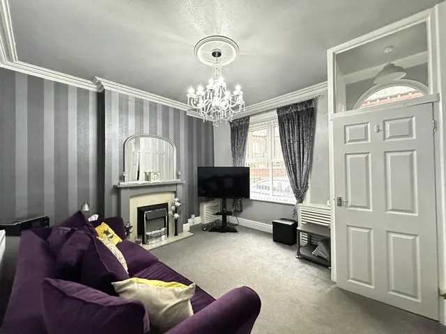 Photo 2 — Melbourne Street North, Ashton-under-Lyne, Greater Manchester, OL6