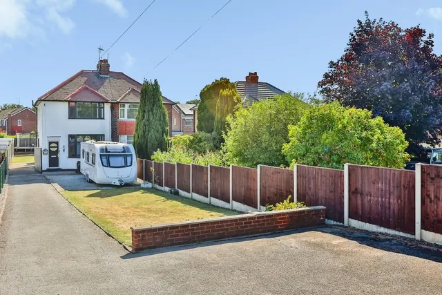 Farleys Lane, Hucknall, Nottingham, Nottinghamshire, NG15, photo 1