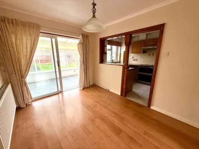 Photo 3 — Wrenswood, Swindon, Wiltshire, SN3 5AR