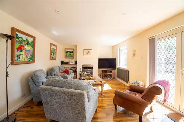 Westerleigh Close, St. Leonards-On-Sea, photo 3